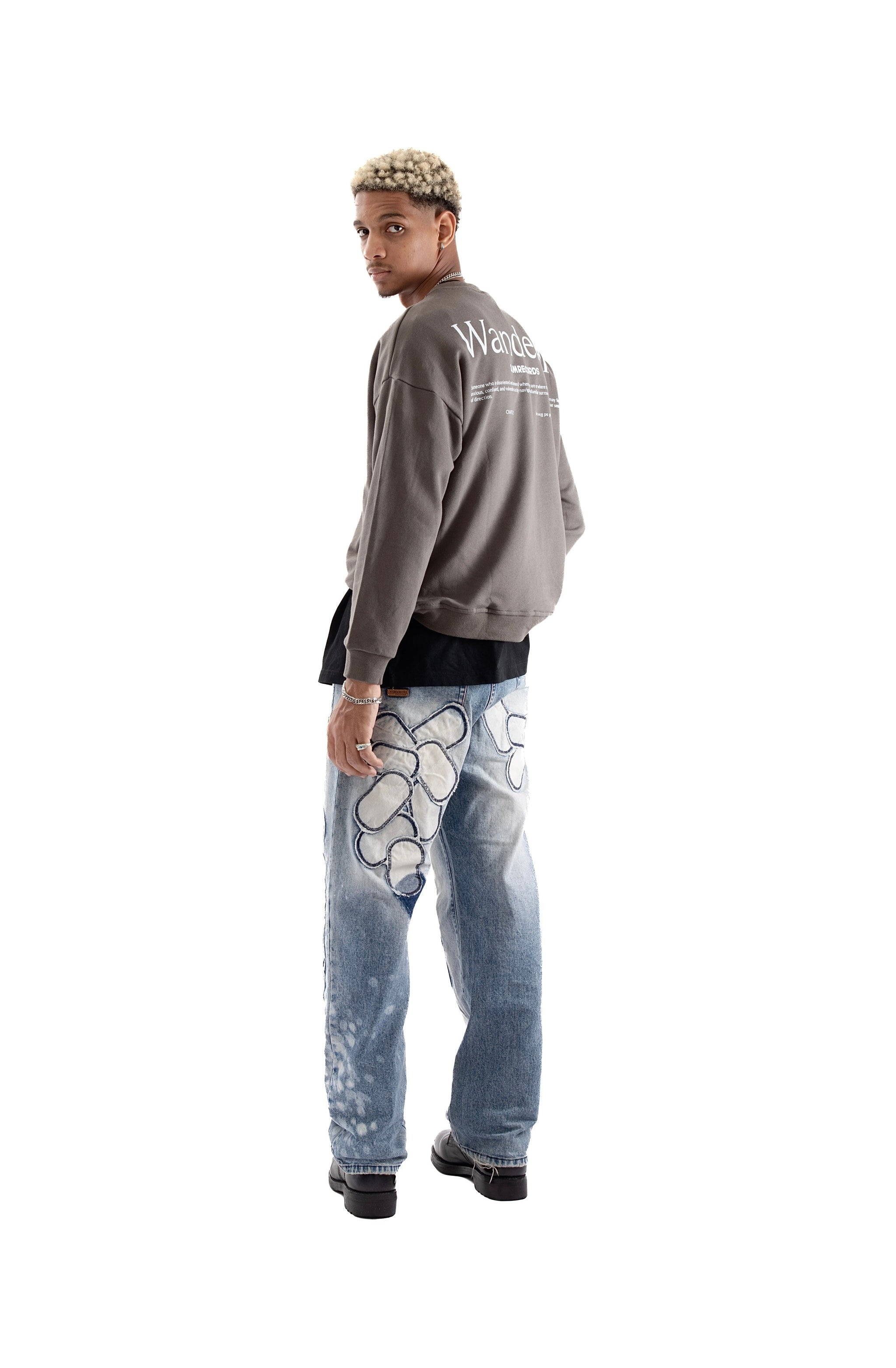 Wanderer Sweatshirt (Dark Grey)